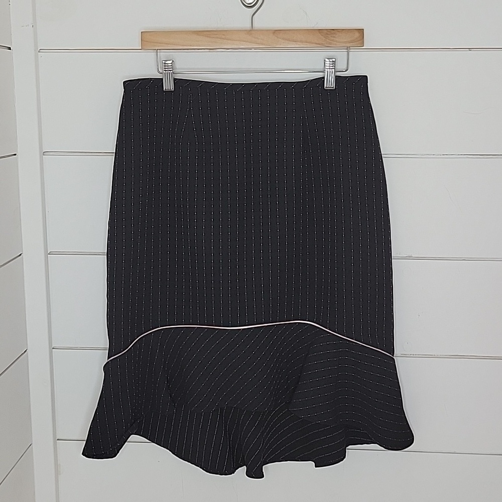 VERSAILLES size 10 pink & black ruffled high low midi skirt